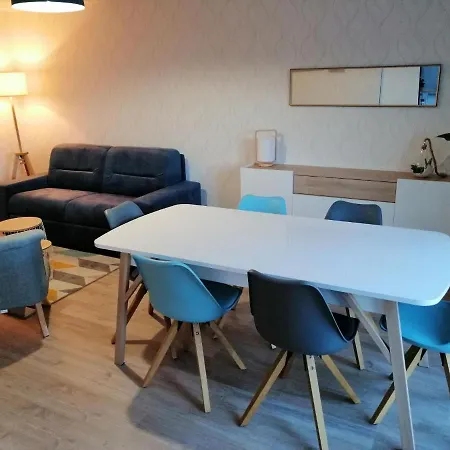 Beautiful Flat Near The * Port-en-Bessin-Huppain