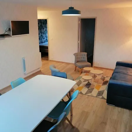 Apartment Beautiful Flat Near The