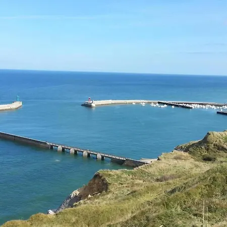 Beautiful Flat Near The Apartamento Port-en-Bessin-Huppain